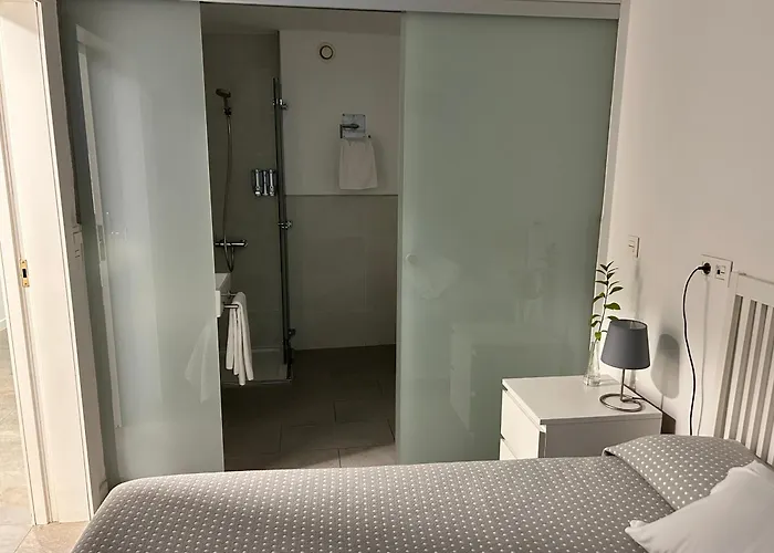 Rua Nova Πανσιόν 3*